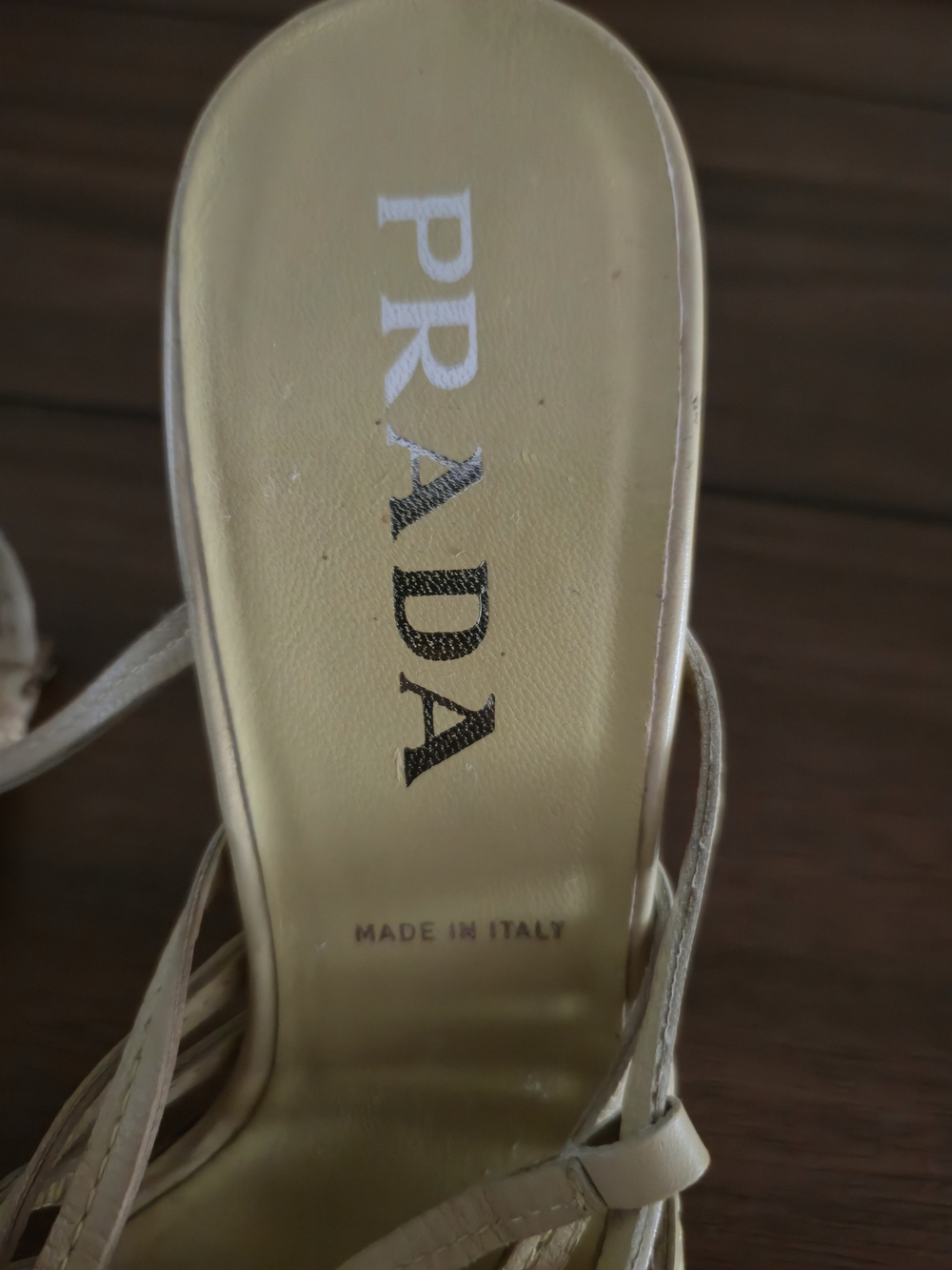 Prada Basket Weave Leather Pumps Made In Italy Rare - Picture 6 of 8